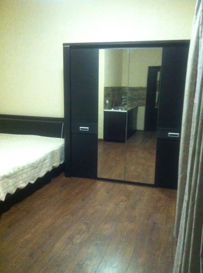 Vacation Home On Krasnomayakskaya 36 Σουχούμι Εξωτερικό φωτογραφία